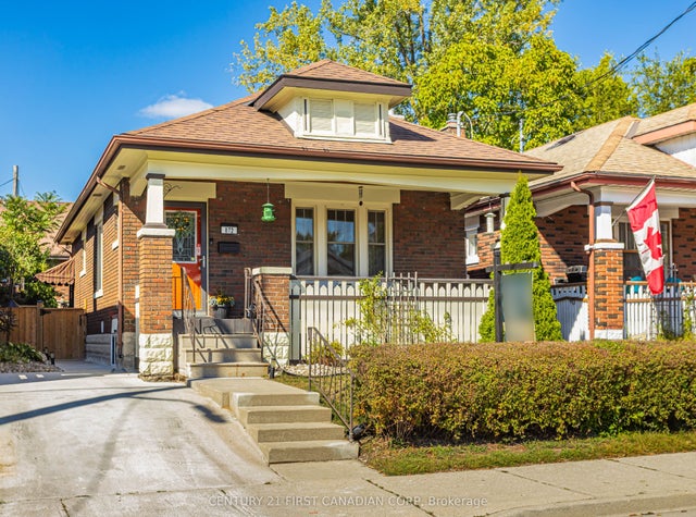 872 Lovett Street, London East