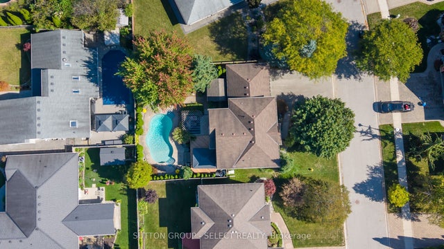 15 Marcus Crescent, London North