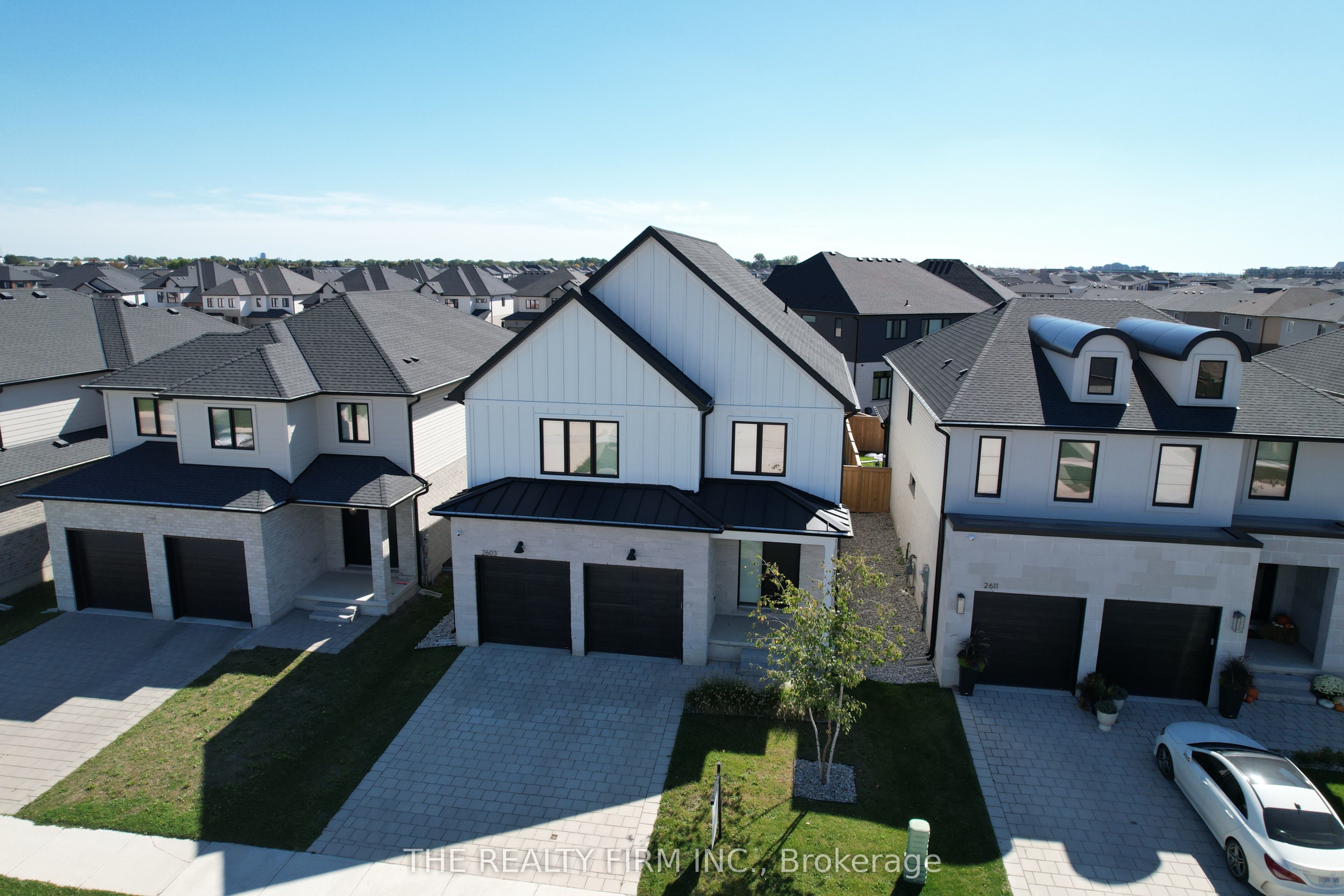 Photo of Listing #X12628110