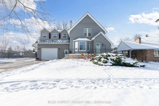 521 Upper Queen Street, London South