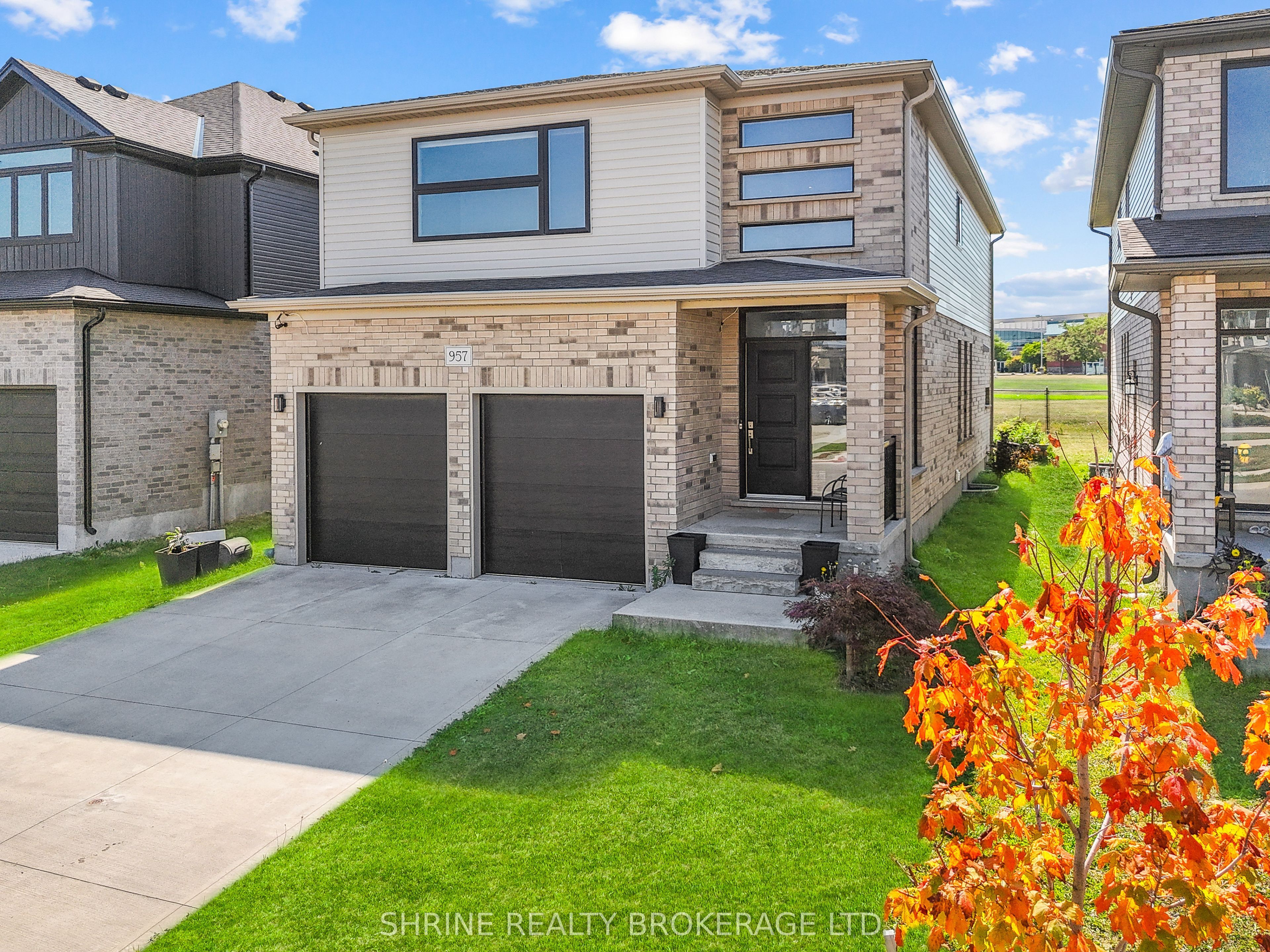 Photo of Listing #X12637604