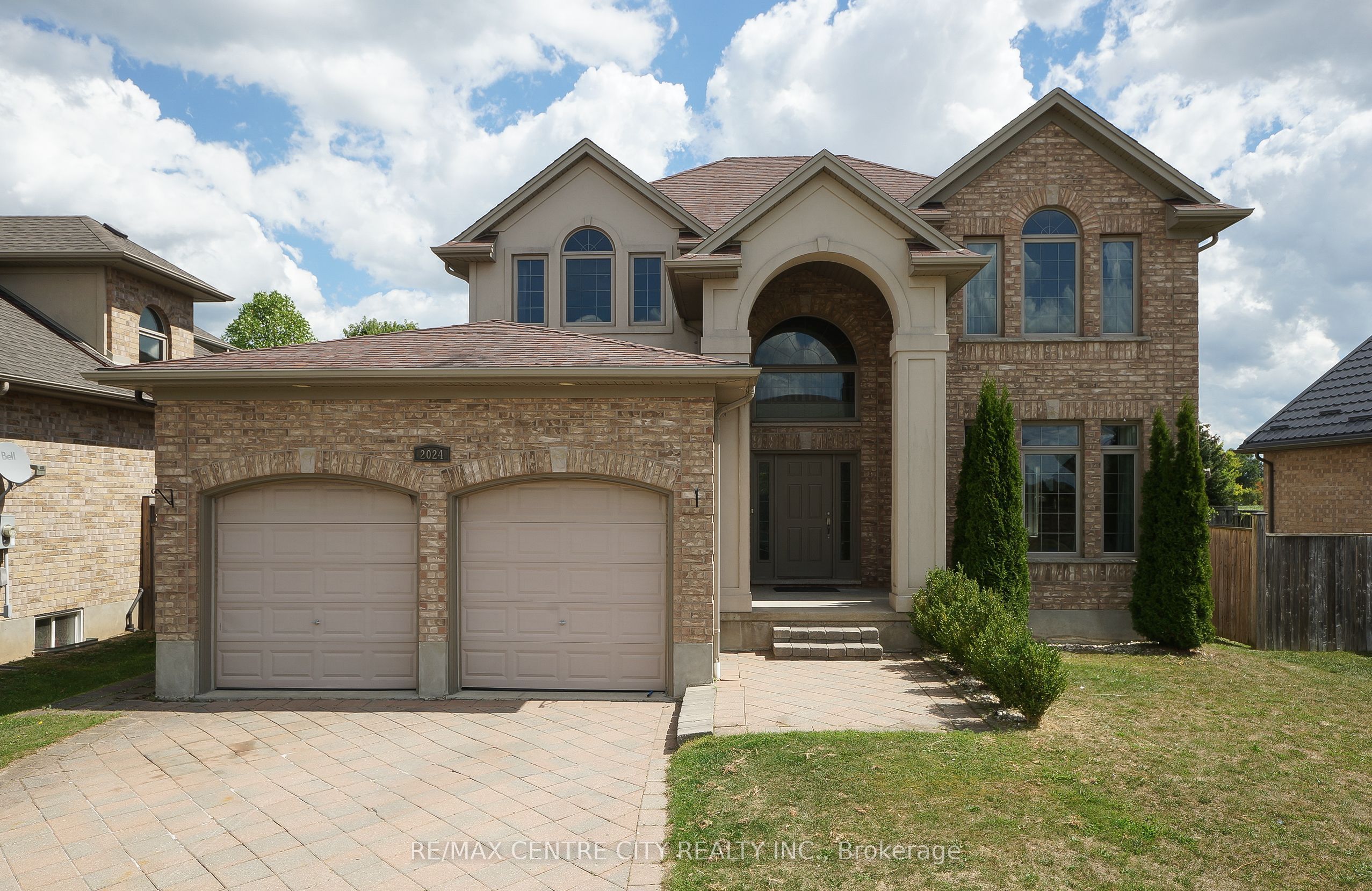 Photo of Listing #X12662182