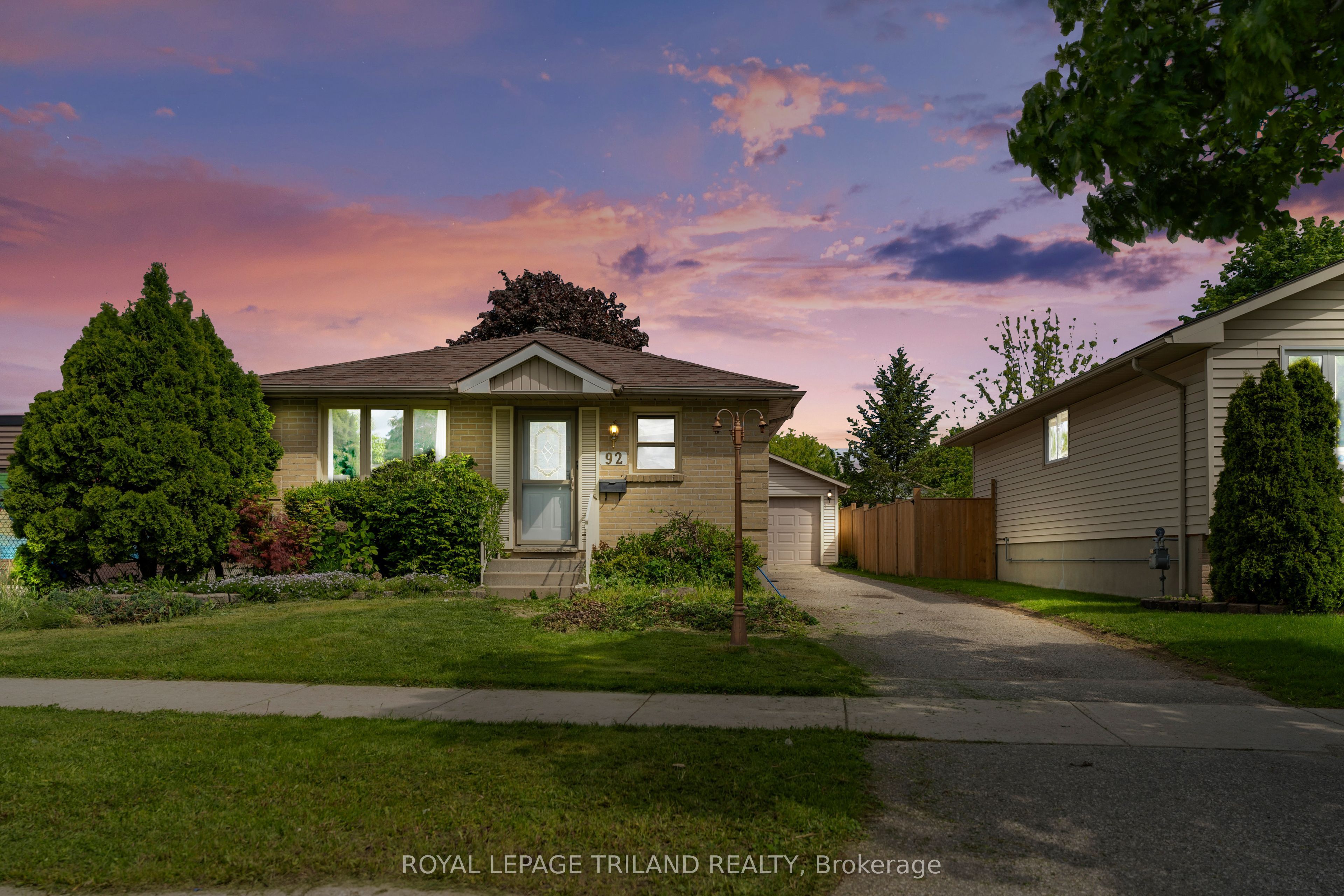 Photo of Listing #X12669698