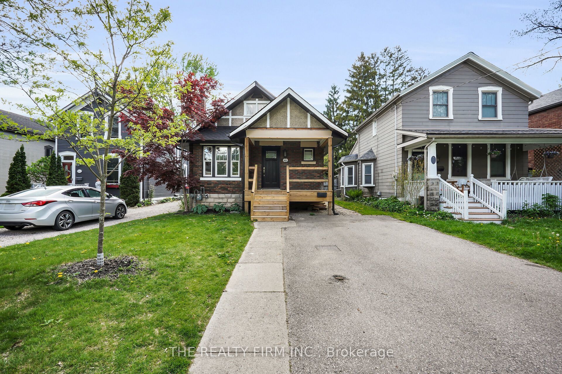 Photo of Listing #X12676326