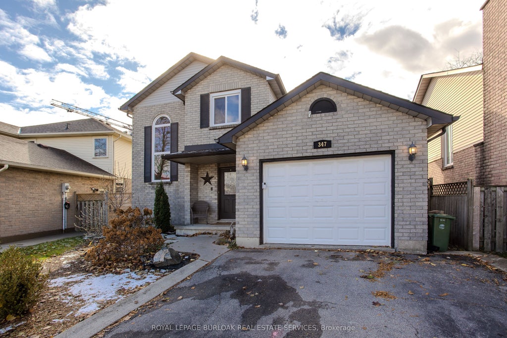 347 Delancey Boulevard, Hamilton