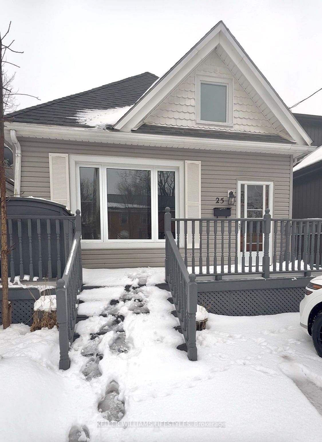 Photo of Listing #X12694230