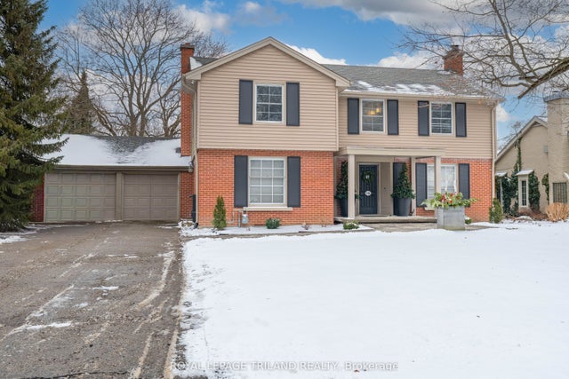 1104 The Parkway, London East