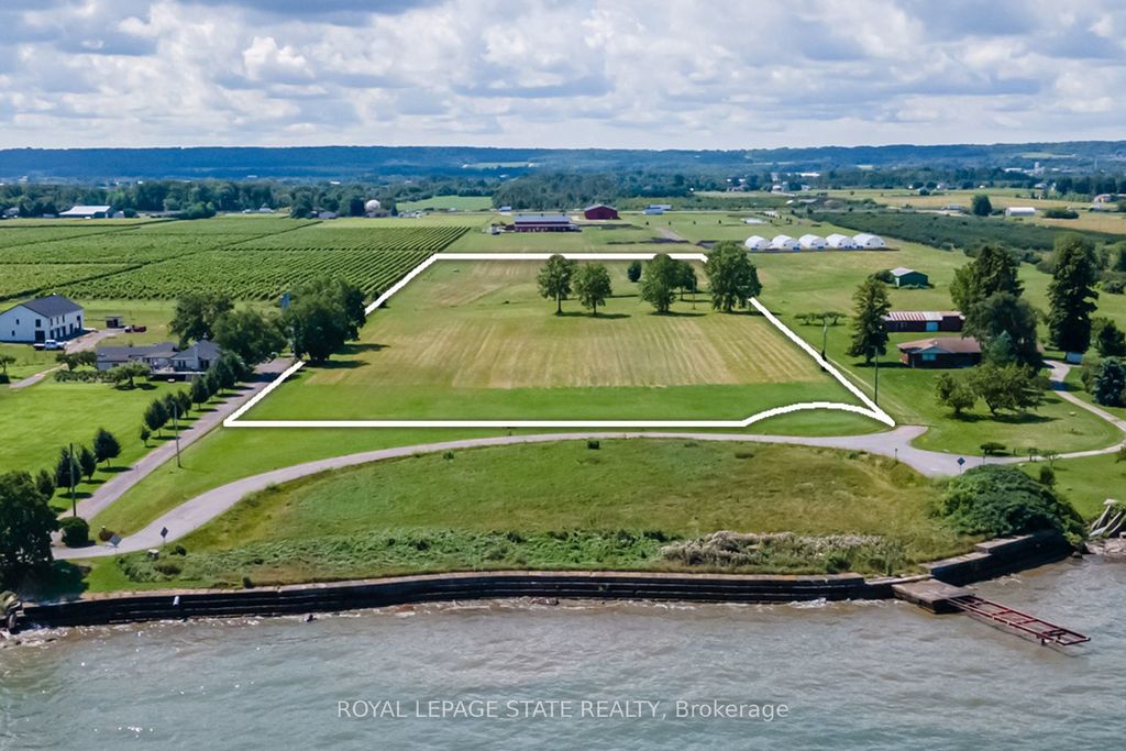 4558 Lakeside Drive, Lincoln