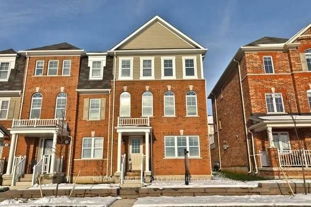 22 Spring Creek Drive 74, Hamilton