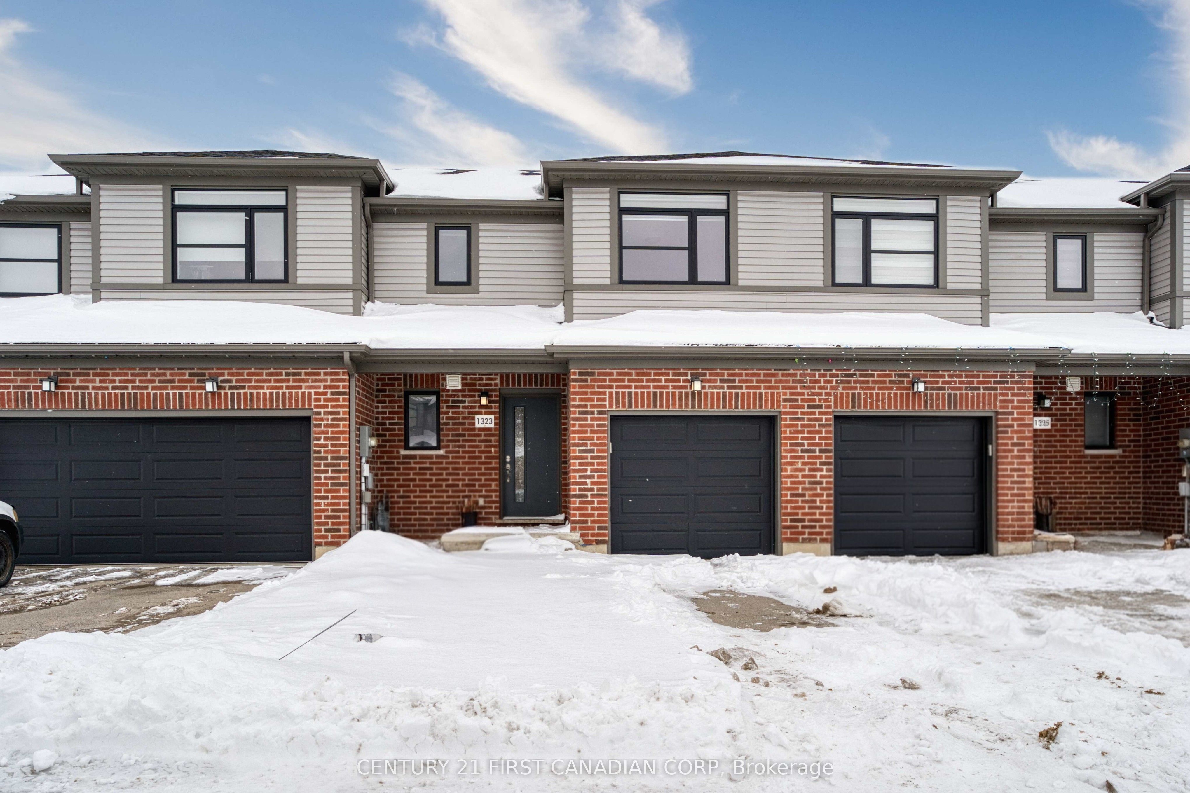 Photo of Listing #X12708980