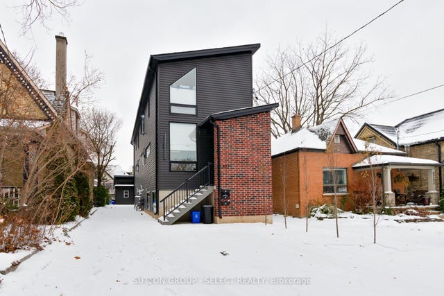 822 Maitland Street, London East