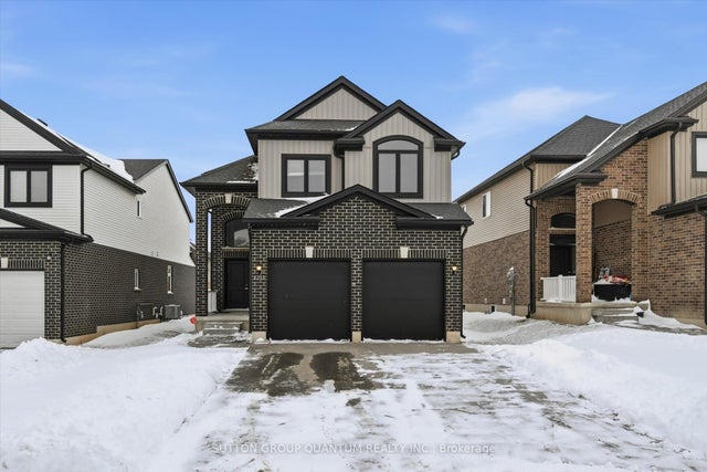 2243 Constance Avenue, London South