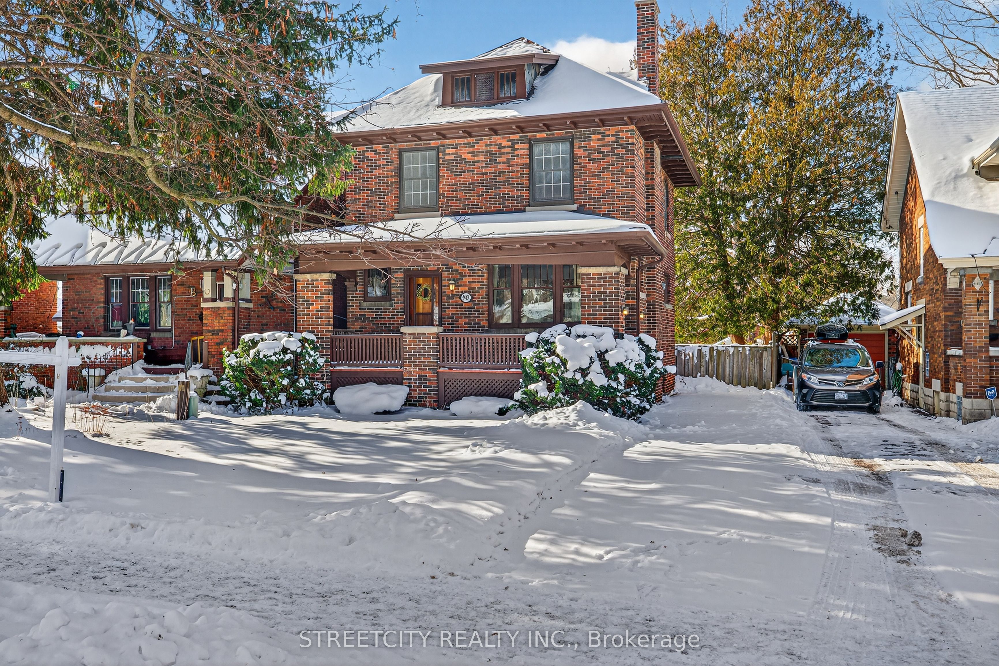 Photo of Listing #X12735106