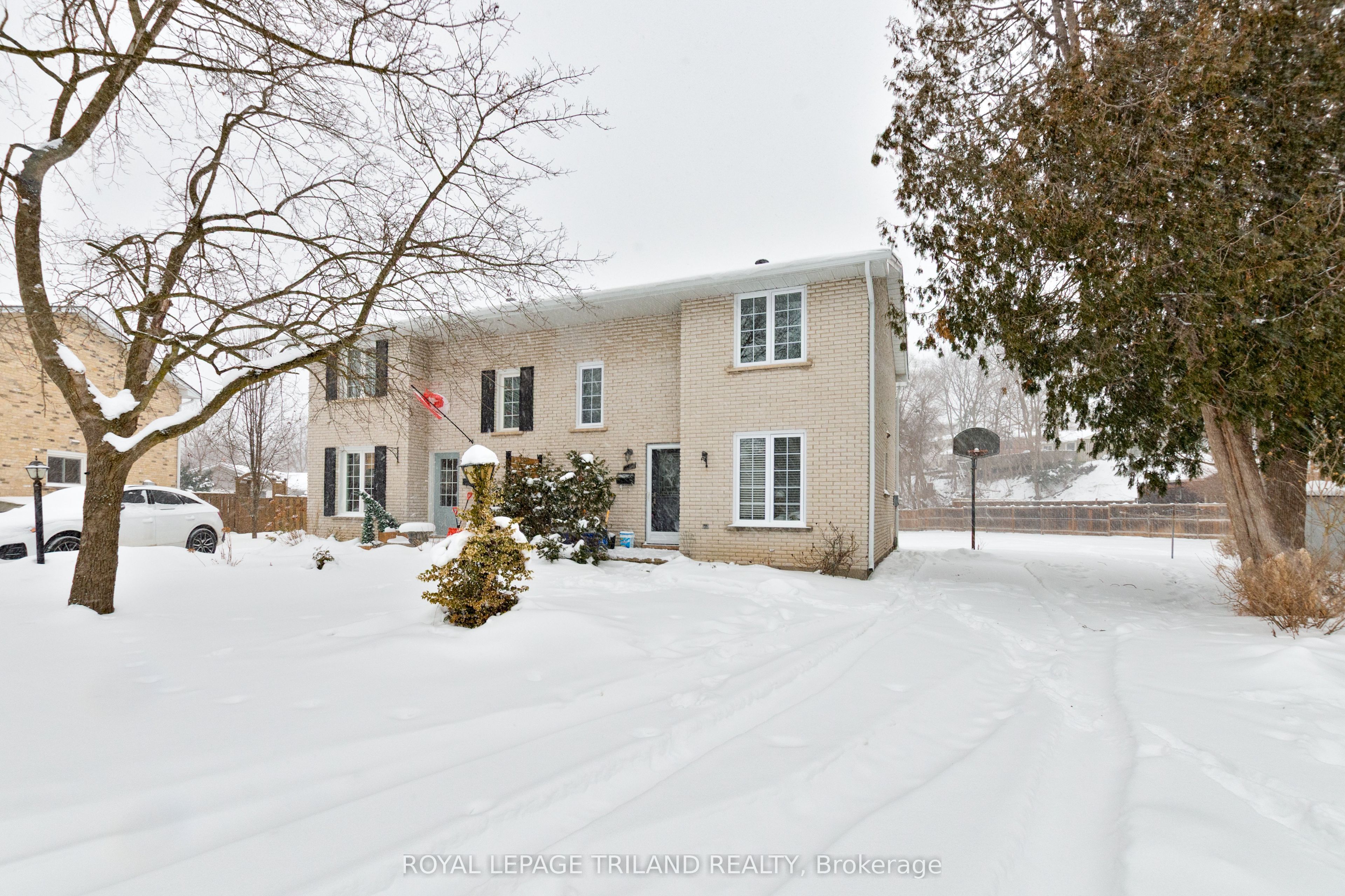 Photo of Listing #X12737154