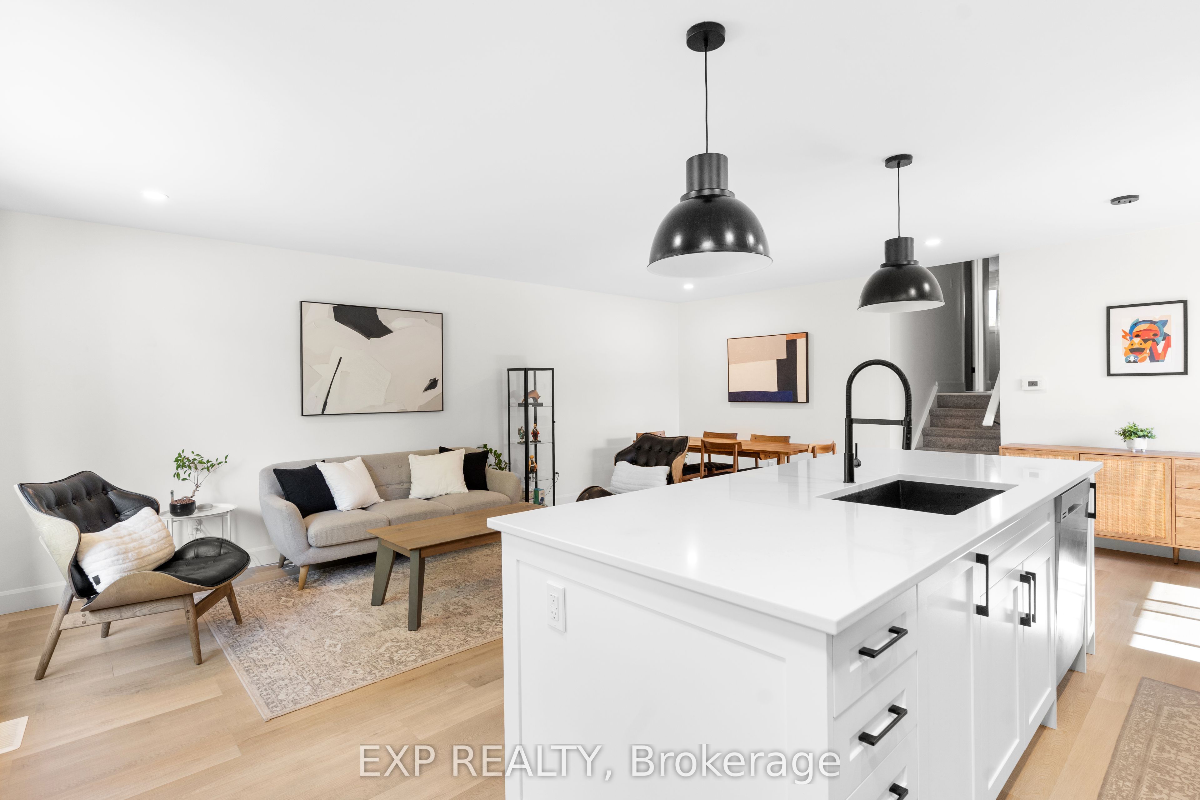 Photo of Listing #X12755948