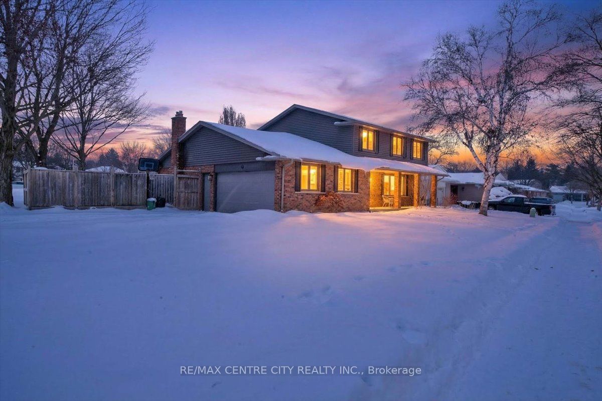 Photo of Listing #X12761752