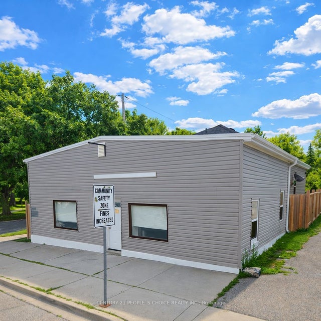 273 Thompson Road, London South