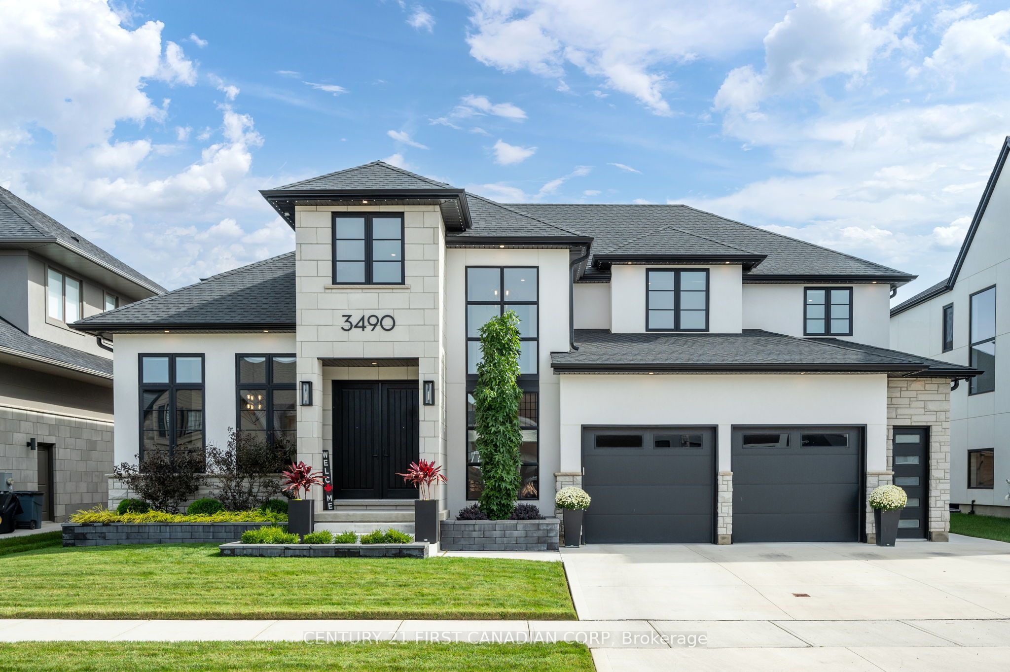 Photo of Listing #X12772852