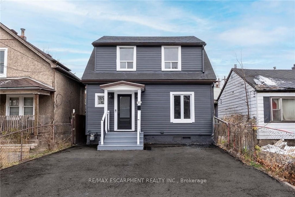 50 Stapleton Avenue, Hamilton