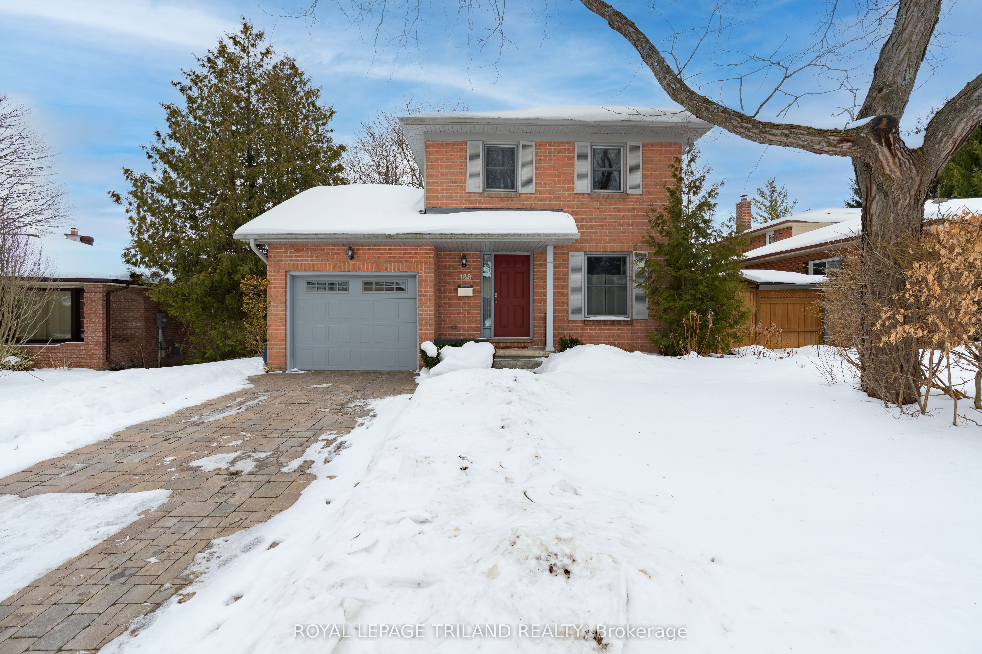 Photo of Listing #X12787120