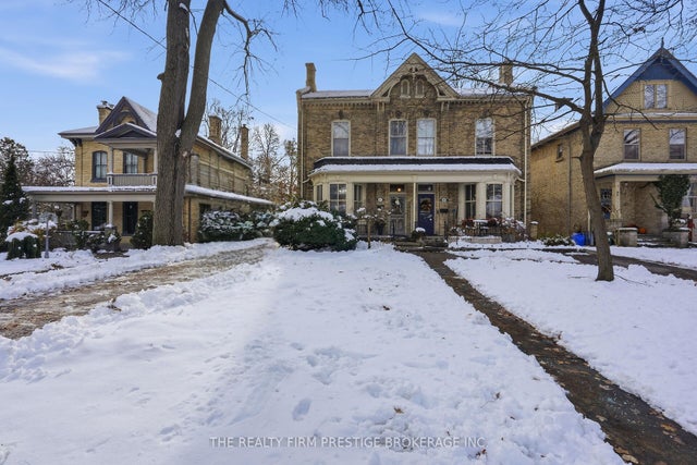 367 St James Street, London East