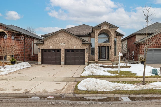 167 Tanoak Drive, London North