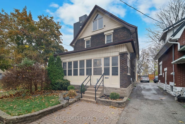 246 Grey Street, London East