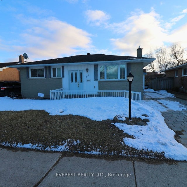 15 Oakville Avenue, London East