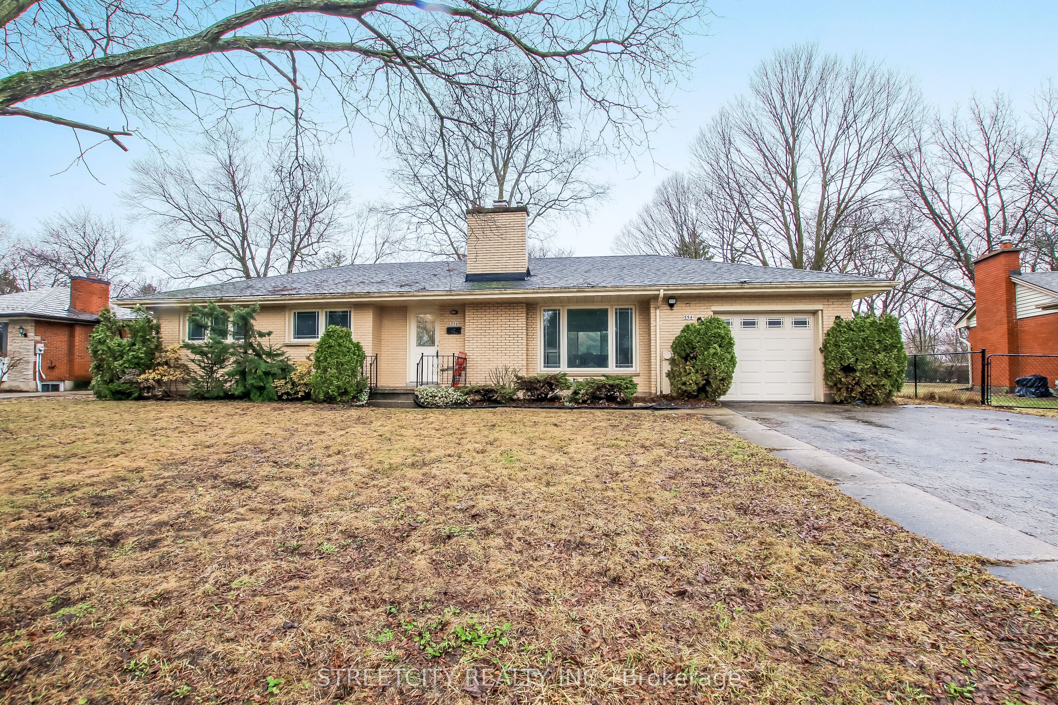 Photo of Listing #X12875342