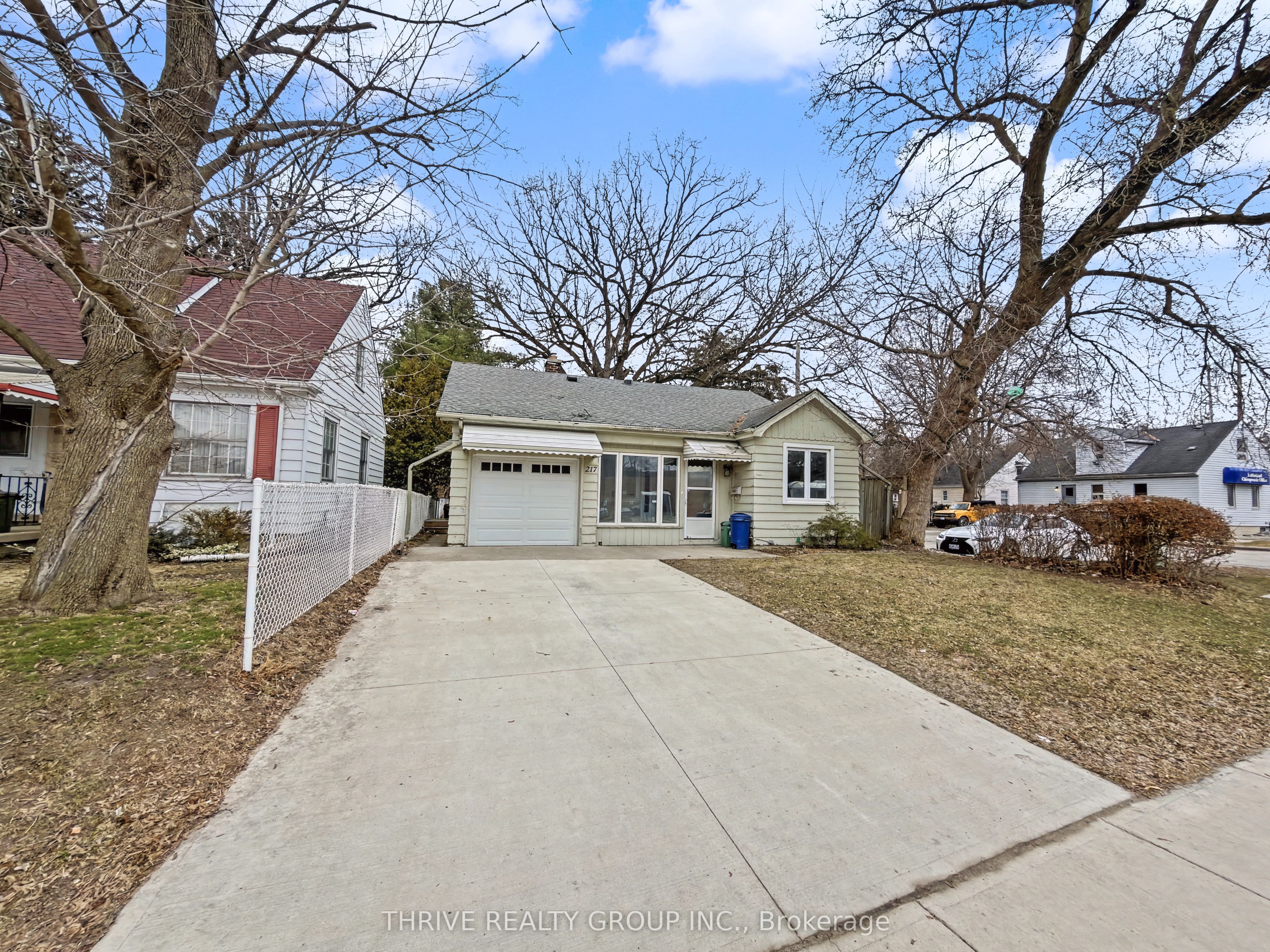 Photo of Listing #X12875662