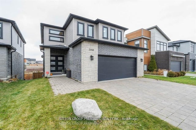 2058 Wateroak Drive, London North