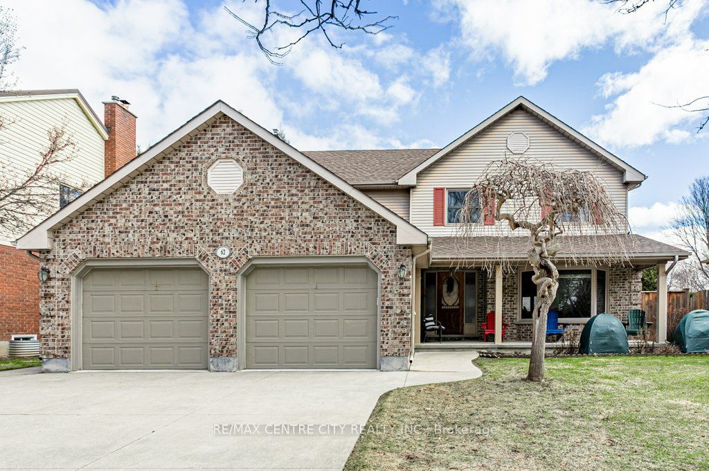 Photo of Listing #X12881878