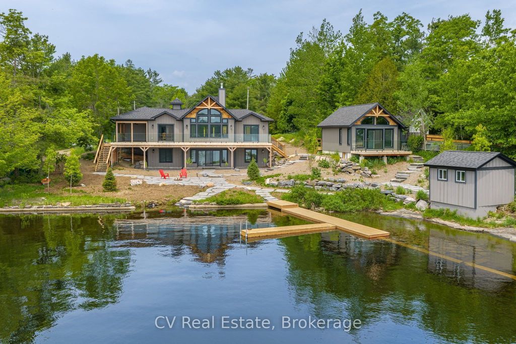 1111 Lakeshore Drive, Gravenhurst