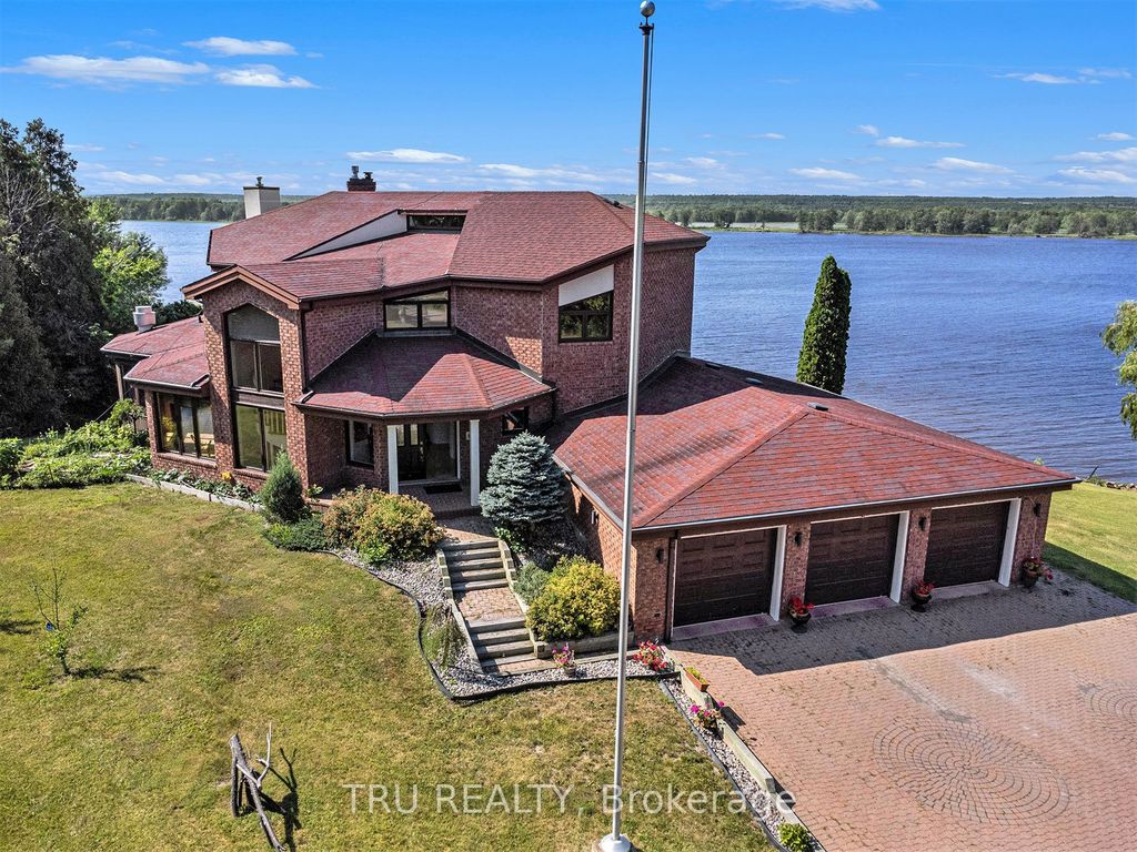 1915 Regional Road 174 Road, Orleans - Cumberland and Area