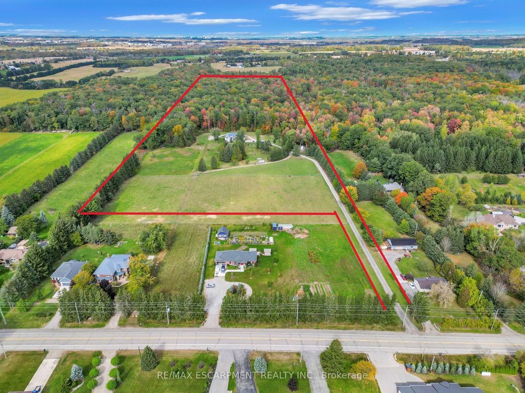 1392 Wrigley Road, North Dumfries