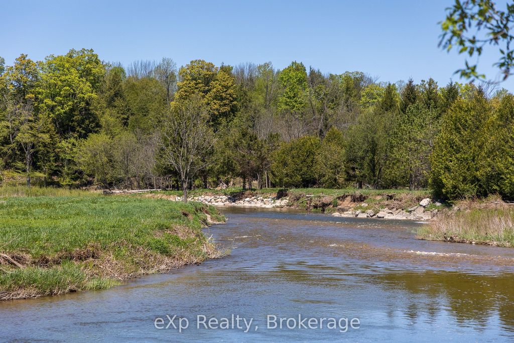 157659 7th Line, Meaford
