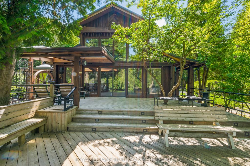 15 River Bluff Path, Guelph/Eramosa