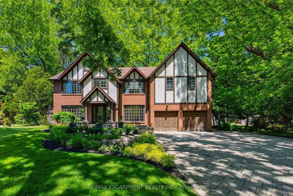 23 Lantern Lane, Hamilton