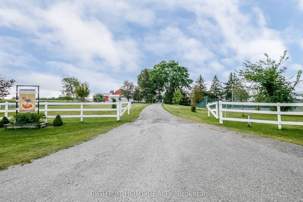 828350 Mulmur Nottawasaga Townline, Mulmur
