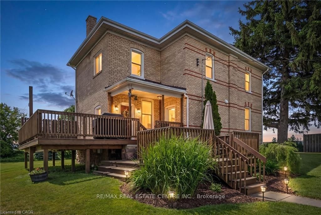 806848 Oxford Road 29, Blandford-Blenheim