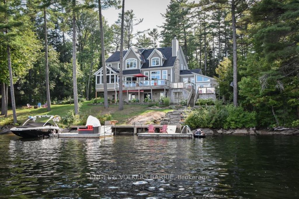 1043 Fortunes Trail, Algonquin Highlands