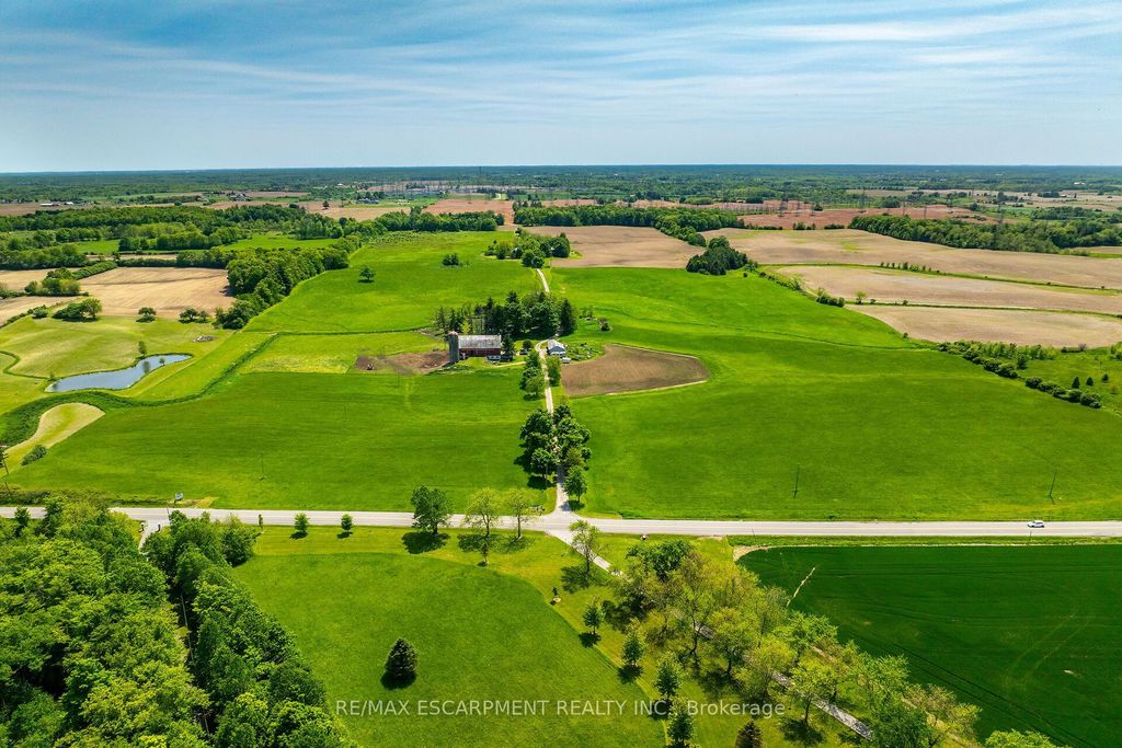 1216 Sawmill Road, Hamilton
