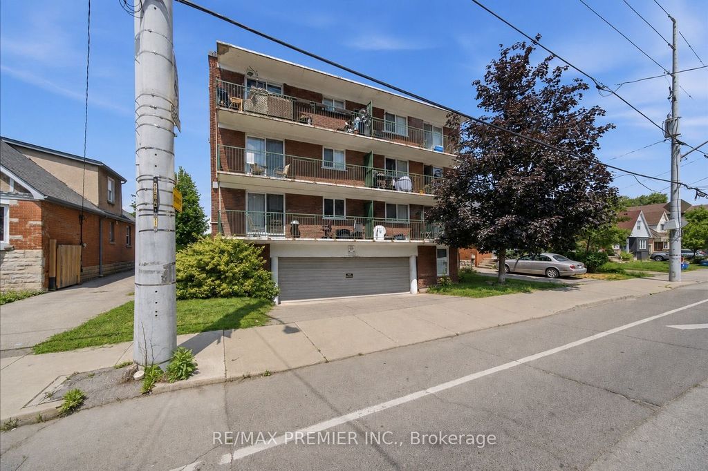 214 Wentworth Street S, Hamilton