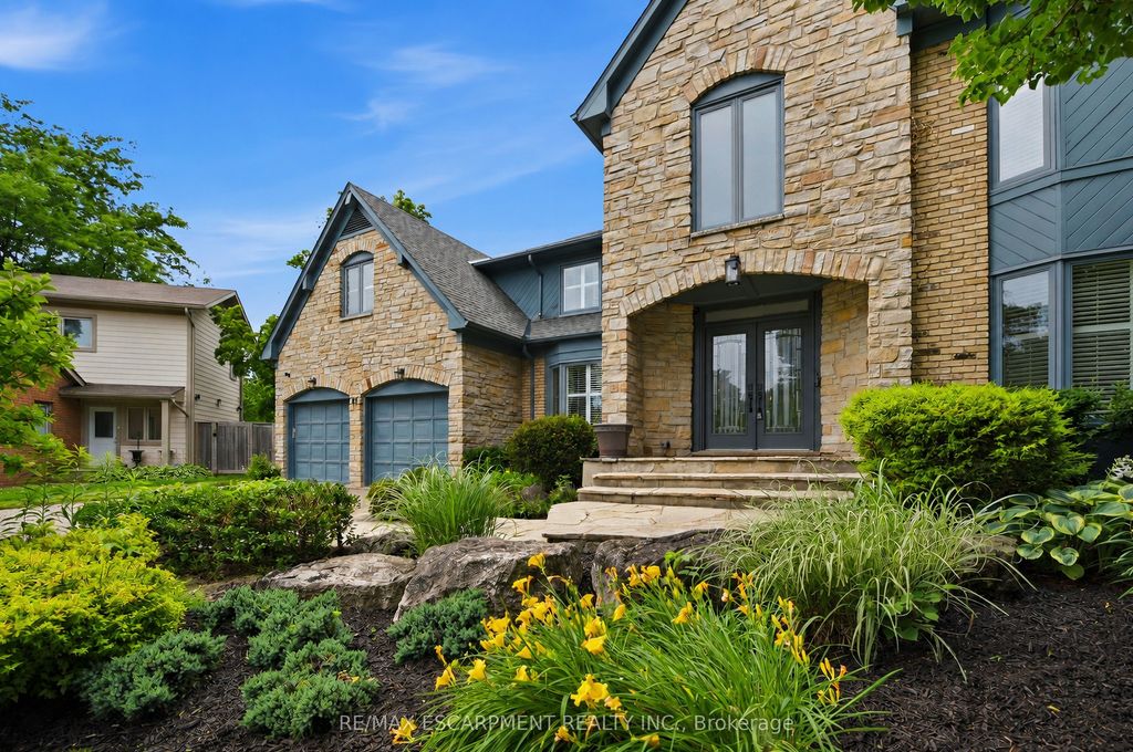 81 Flanders Drive, Hamilton