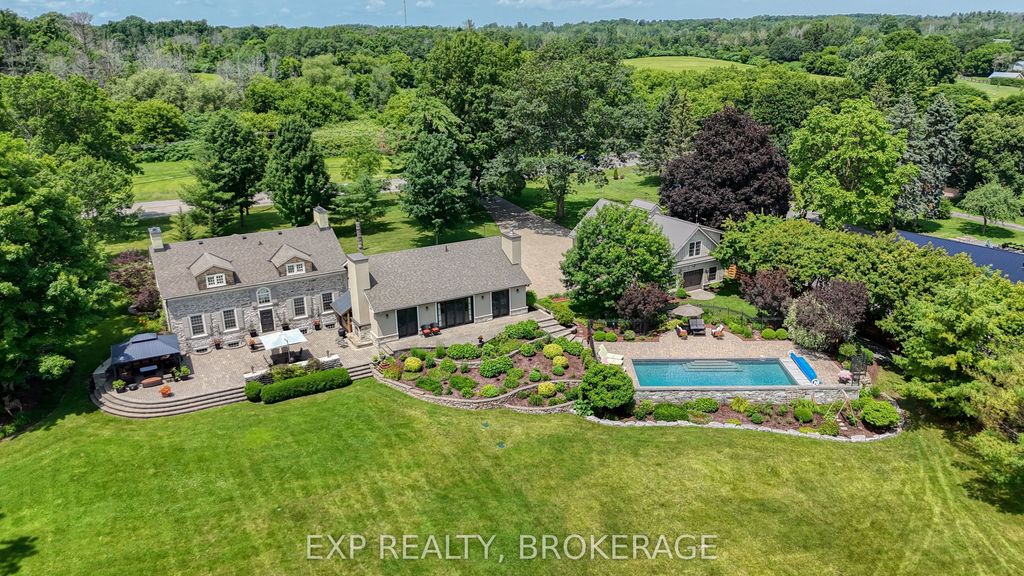 1527 County 2 Road W, Augusta