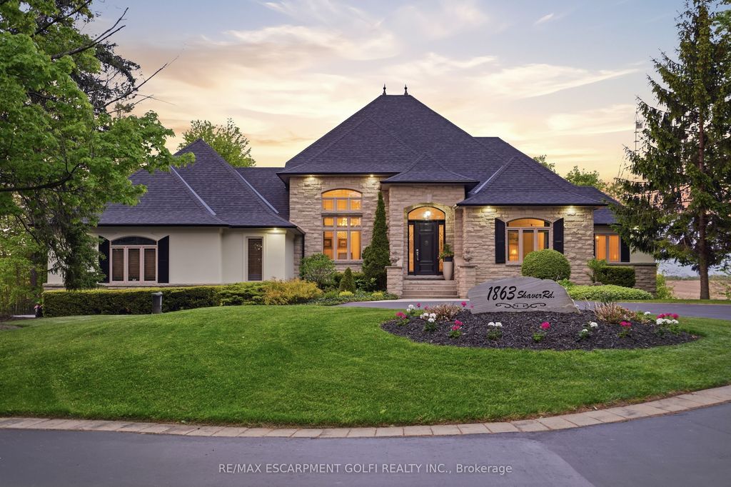 1863 Shaver Road, Hamilton