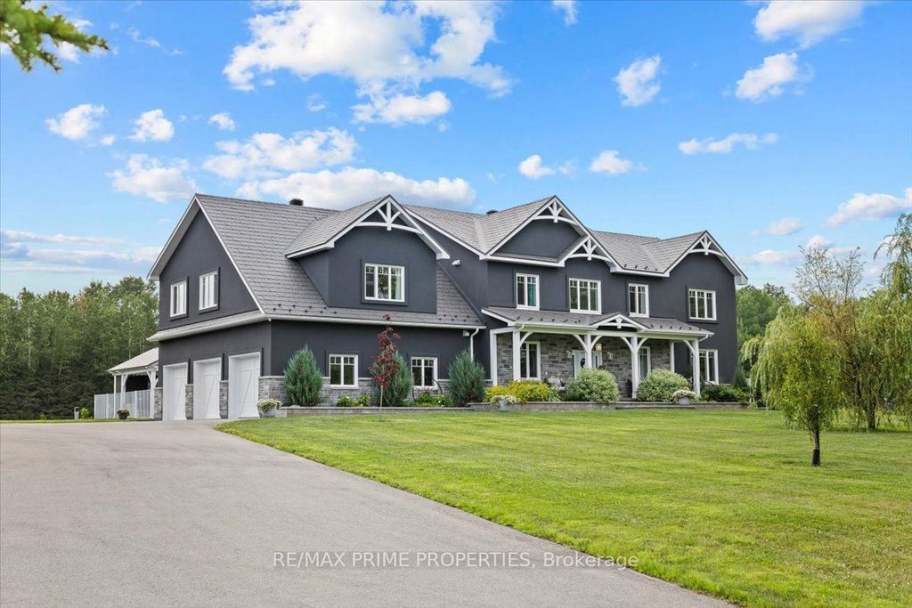 2440 Emmett Road, Orleans - Cumberland and Area