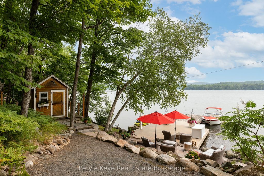 1159 Maplehurst Drive, Lake of Bays