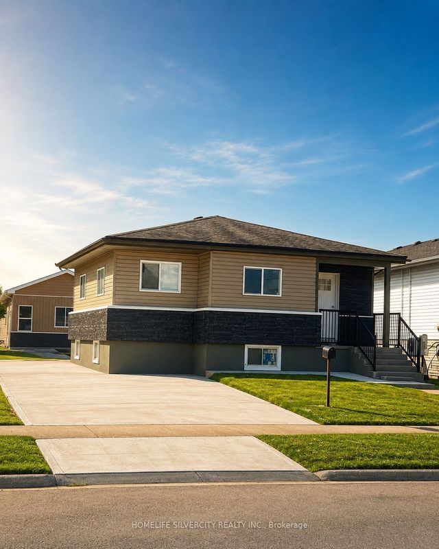 Photo of Listing #X13707684