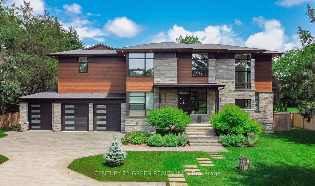 21222 Vanneck Road, Middlesex Centre